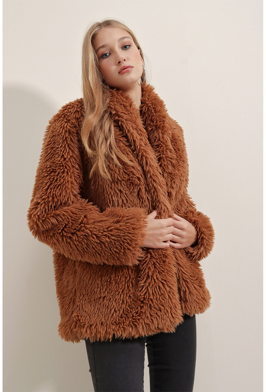 9088 Plush Coat