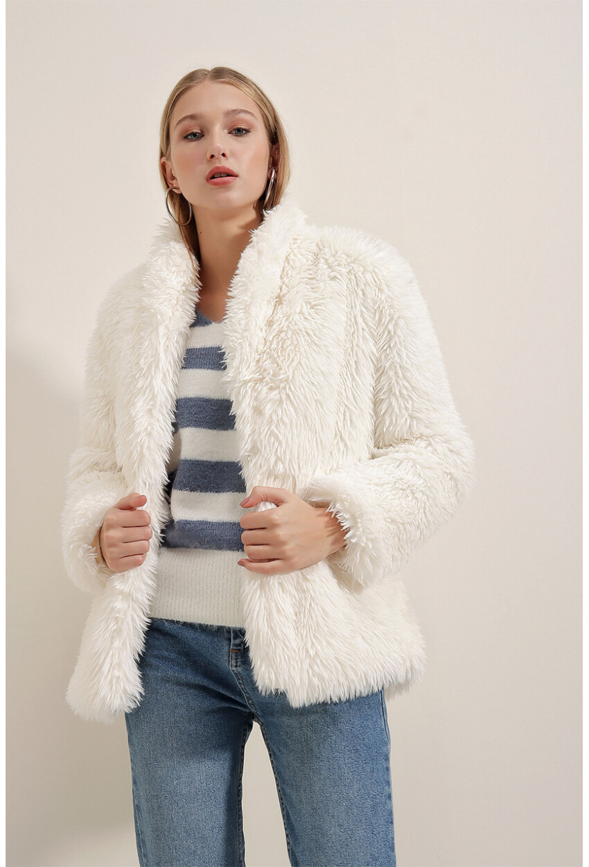 9088 Plush Coat