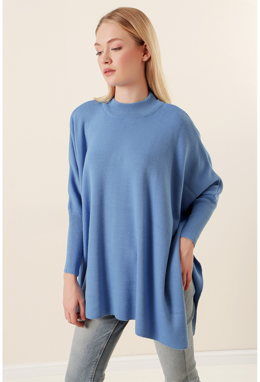 15783 Split Poncho Sweater