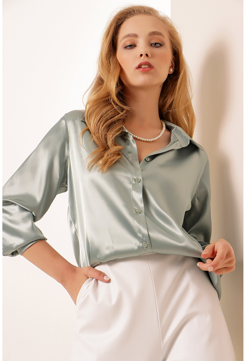 3964 Light Draped Satin Shirt