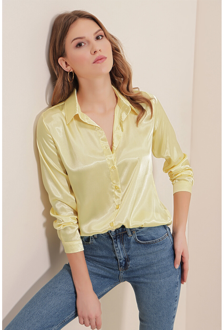 3964 Light Draped Satin Shirt