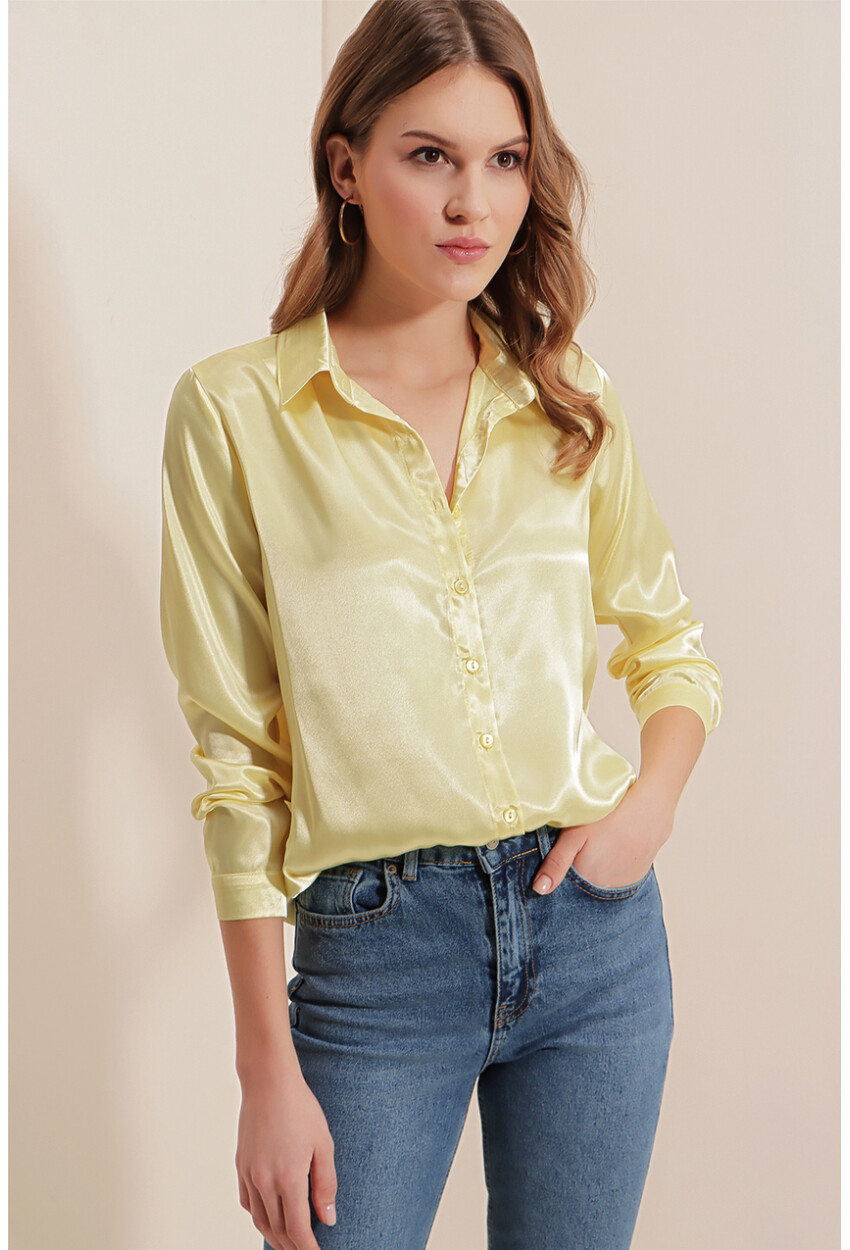 3964 Light Draped Satin Shirt