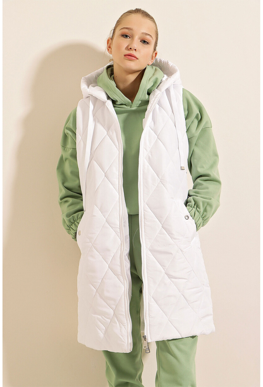 5140 Long Quilted Puffer Vest