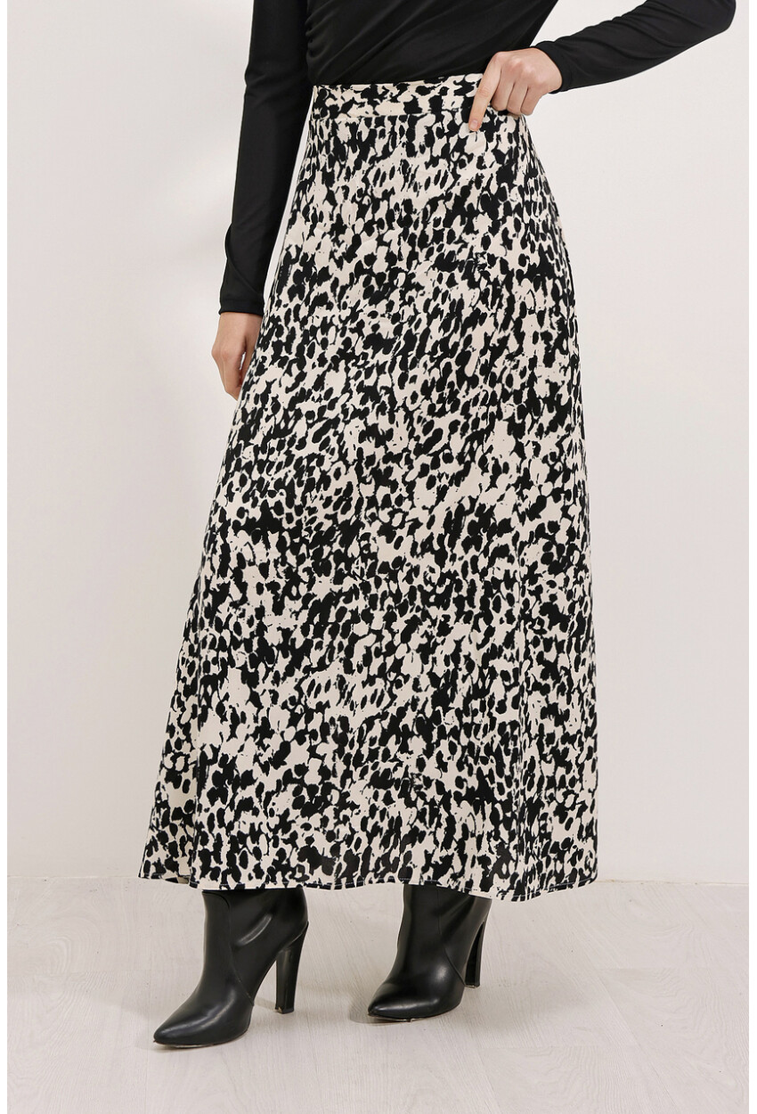 8003 Patterned Viscose Skirt