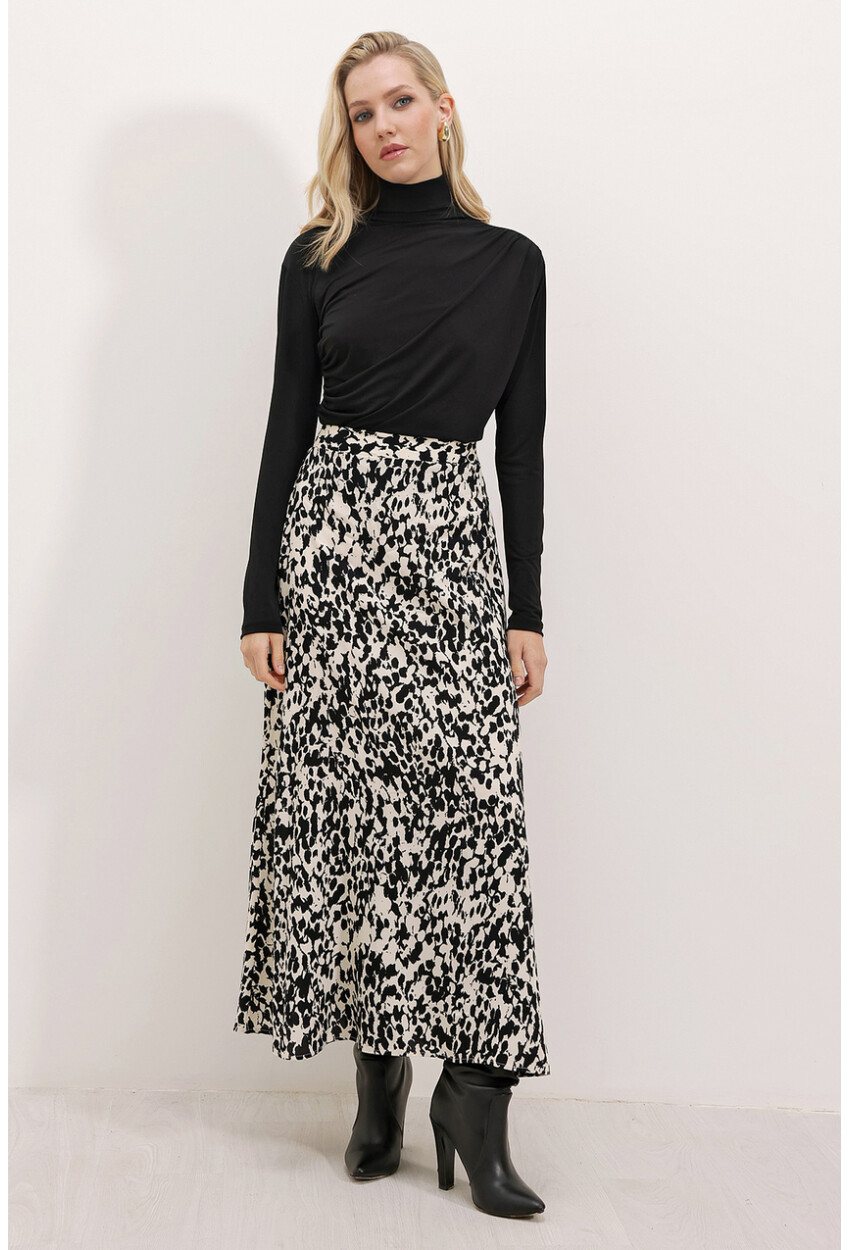 8003 Patterned Viscose Skirt