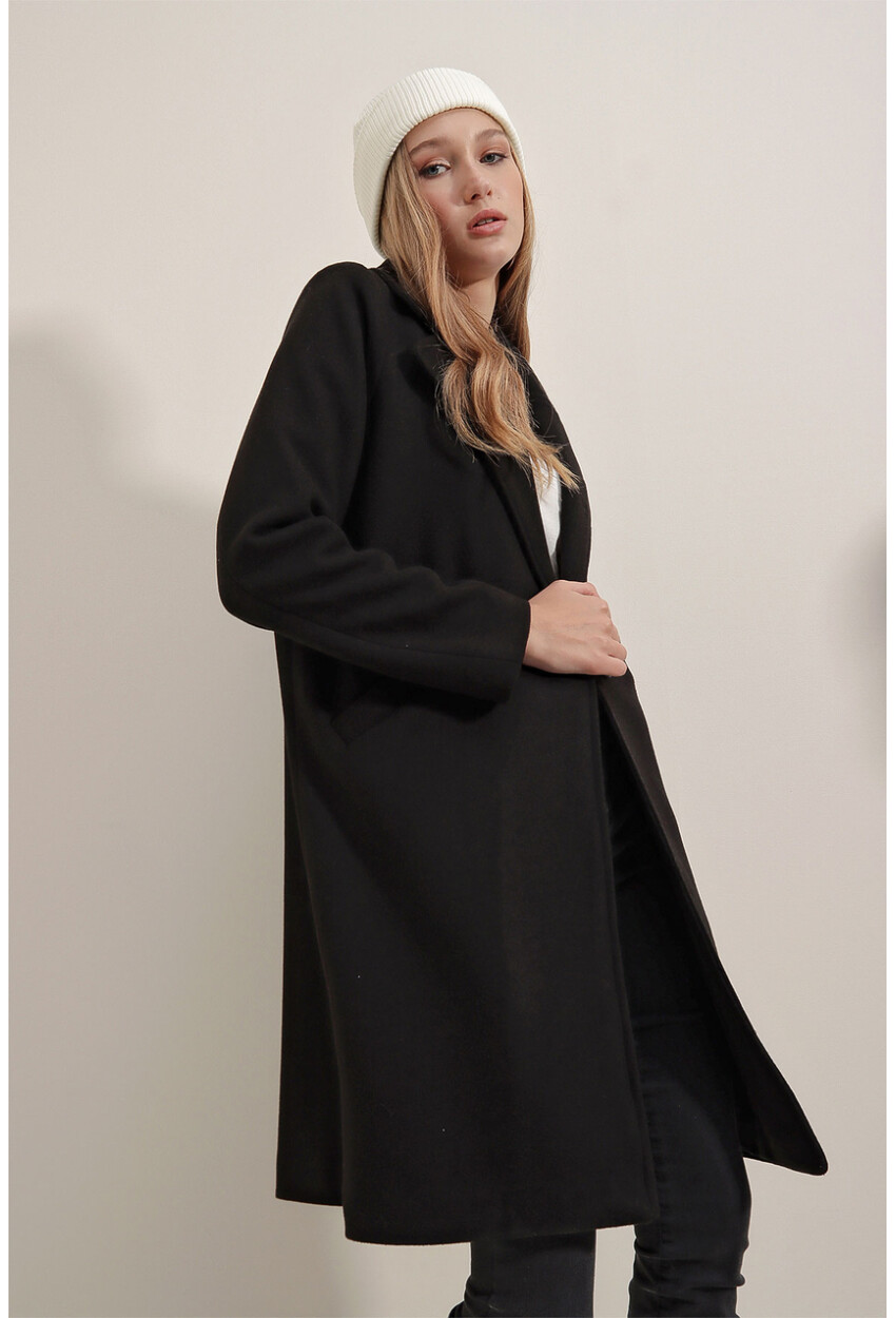 9085 Wool Coat