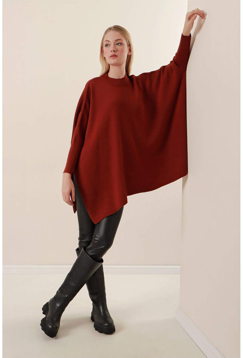 15783 Split Poncho Sweater