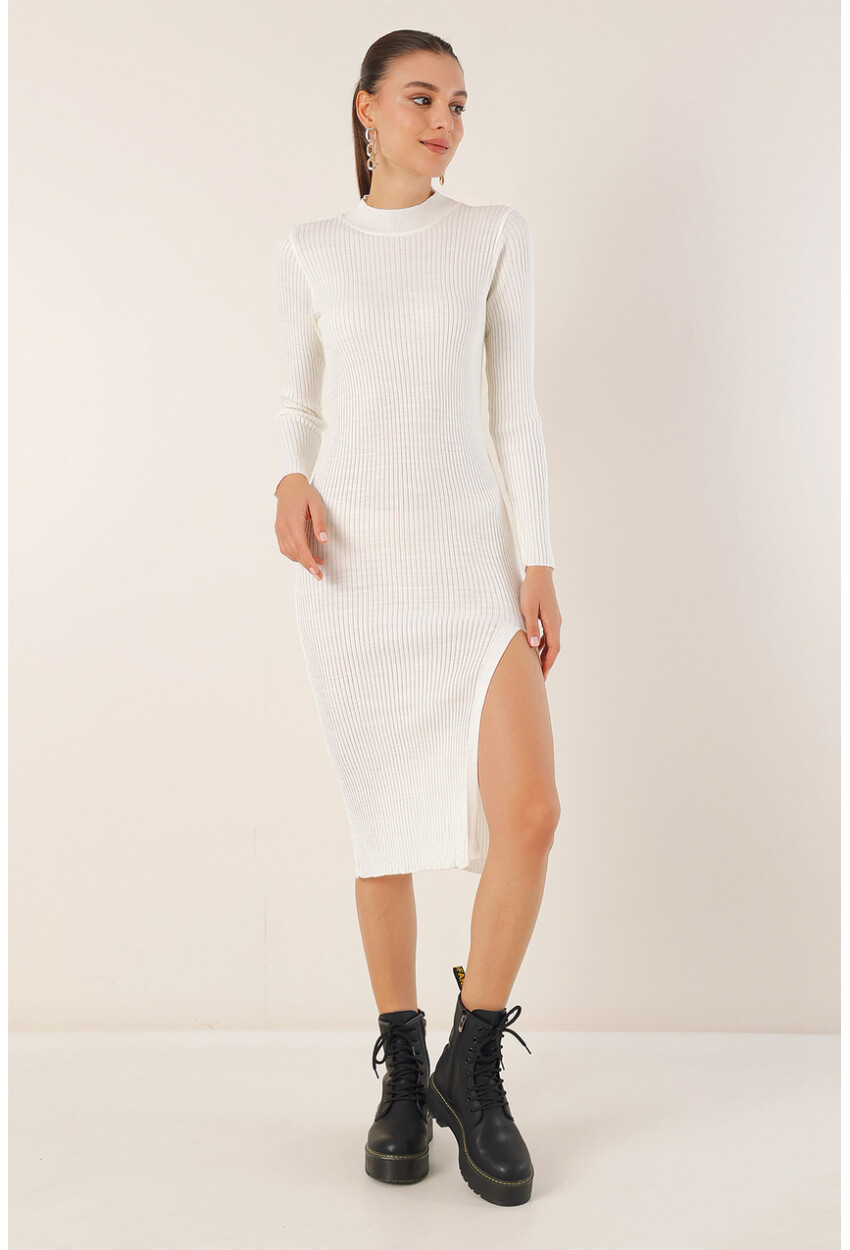 15828 Knit Dress With Slit