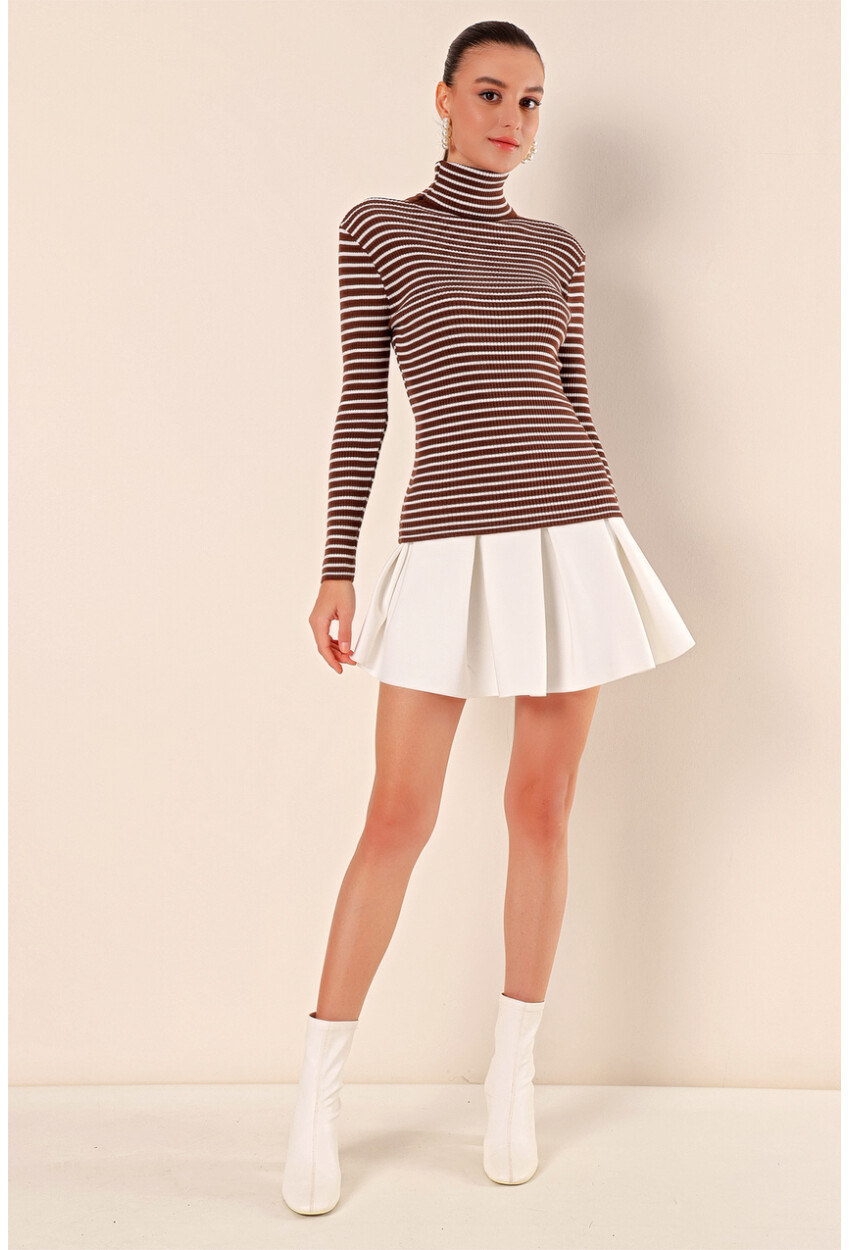 15829 Striped Knit Sweater