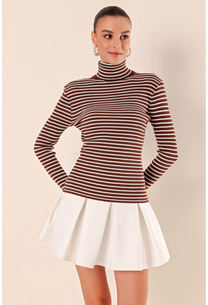 15829 Striped Knit Sweater