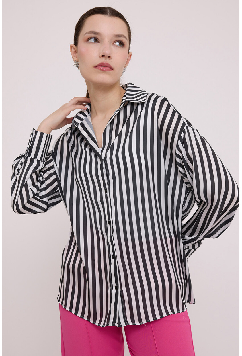 20242 Striped Oversized Shirt