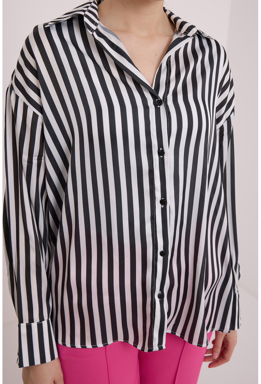 20242 Striped Oversized Shirt