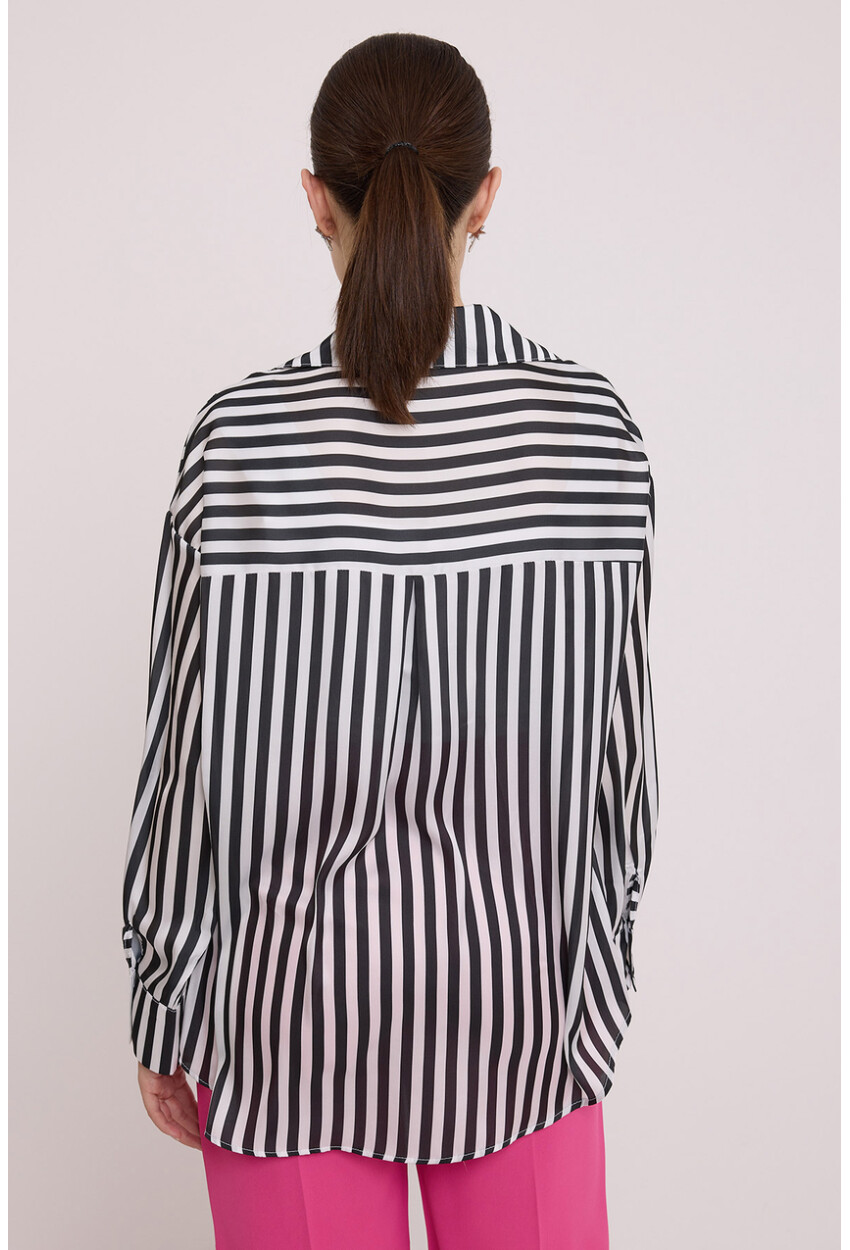 20242 Striped Oversized Shirt