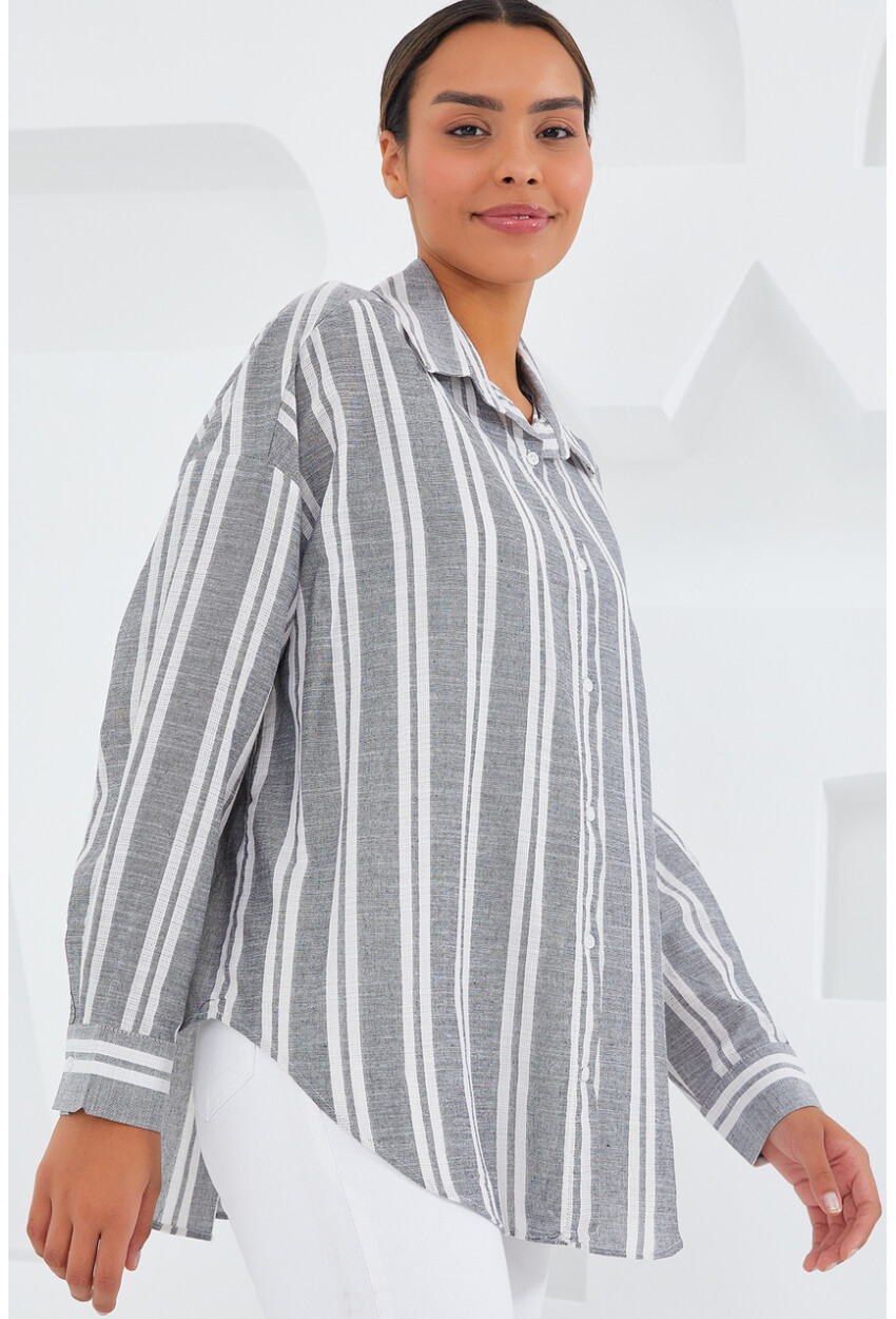 20251 Womens Striped Oversized Shirt