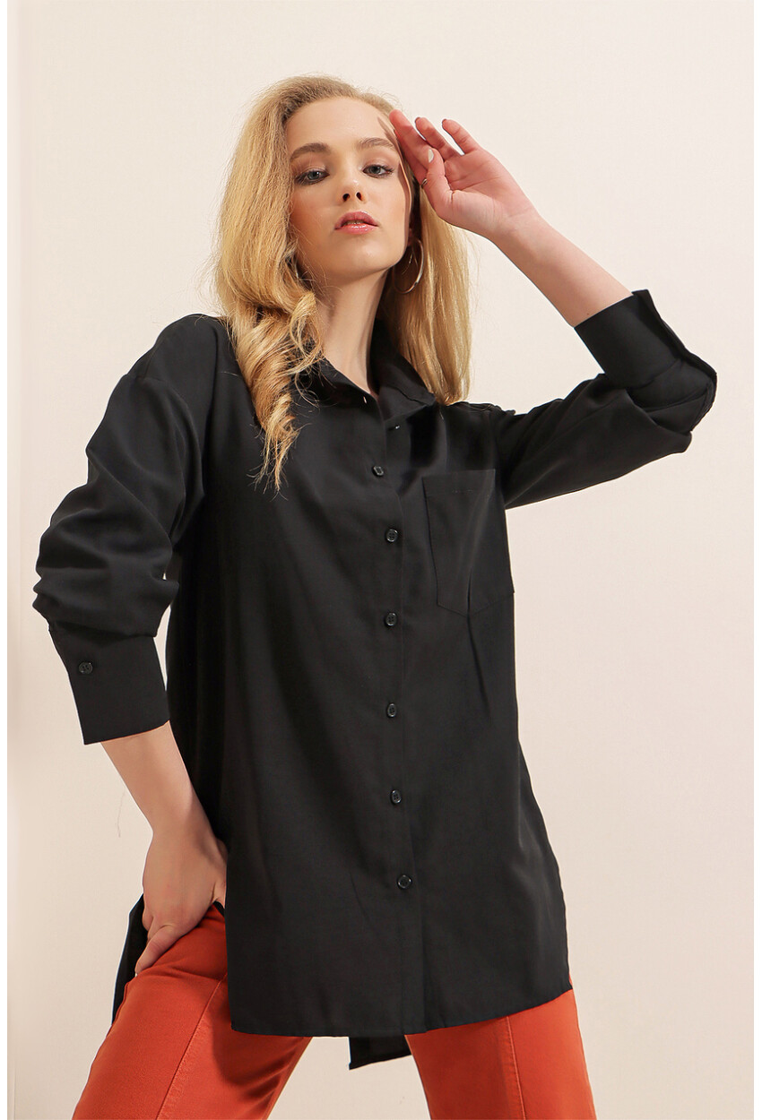 3952 Button-Back Boyfriend Shirt