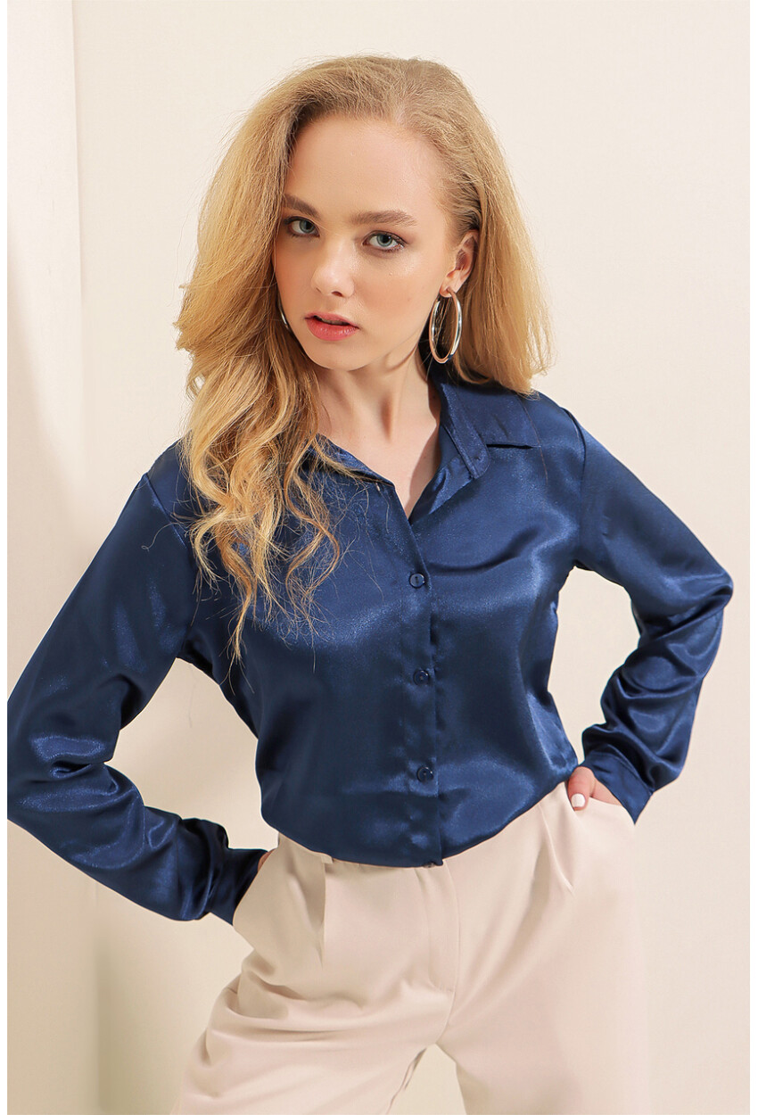 3964 Light Draped Satin Shirt