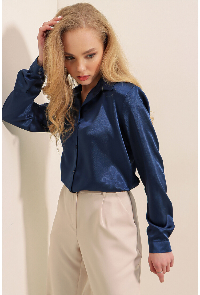 3964 Light Draped Satin Shirt