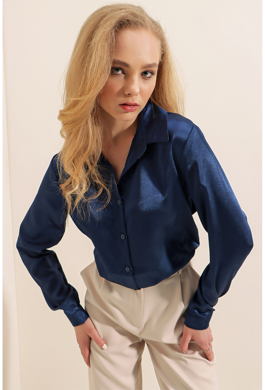 3964 Light Draped Satin Shirt