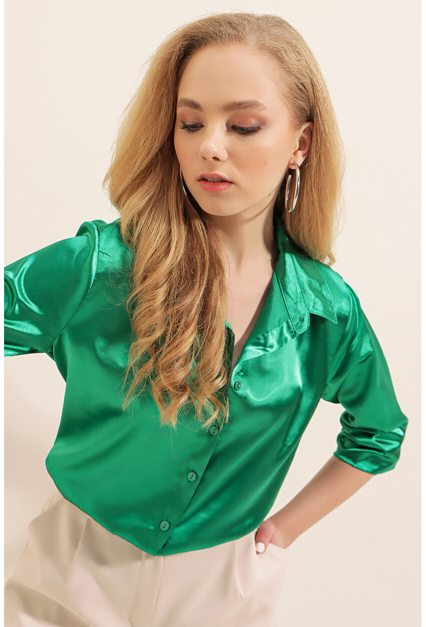 3964 Light Draped Satin Shirt