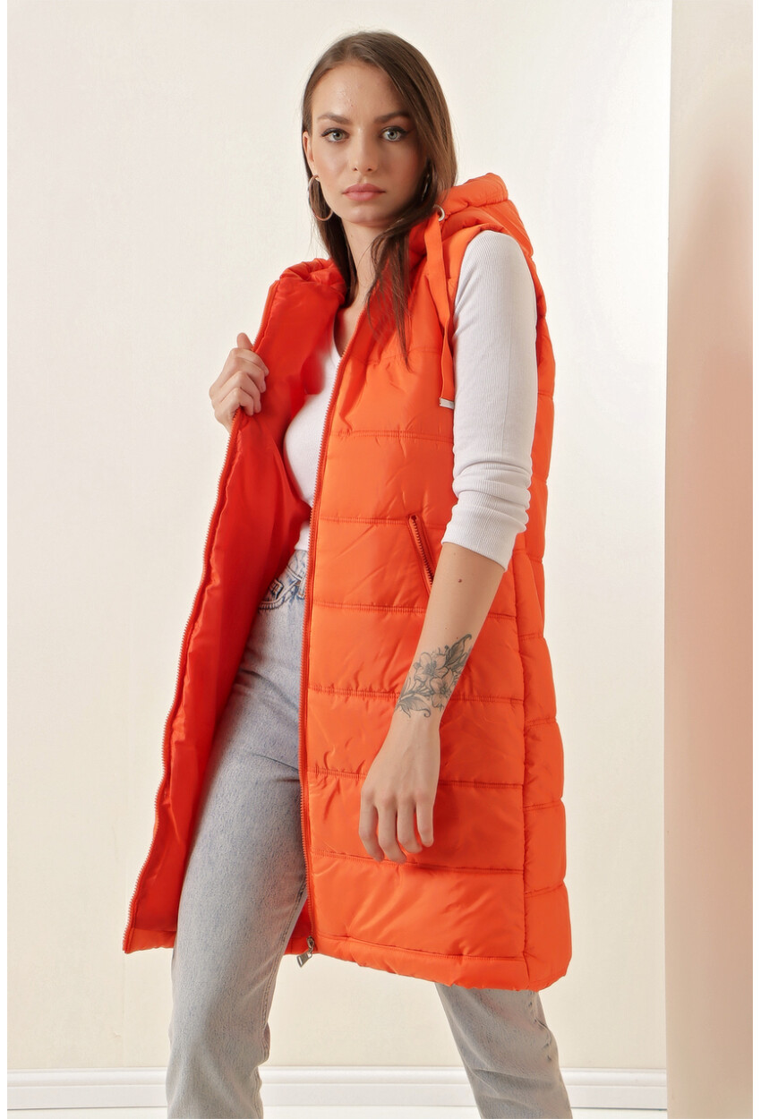 5140 Long Quilted Puffer Vest