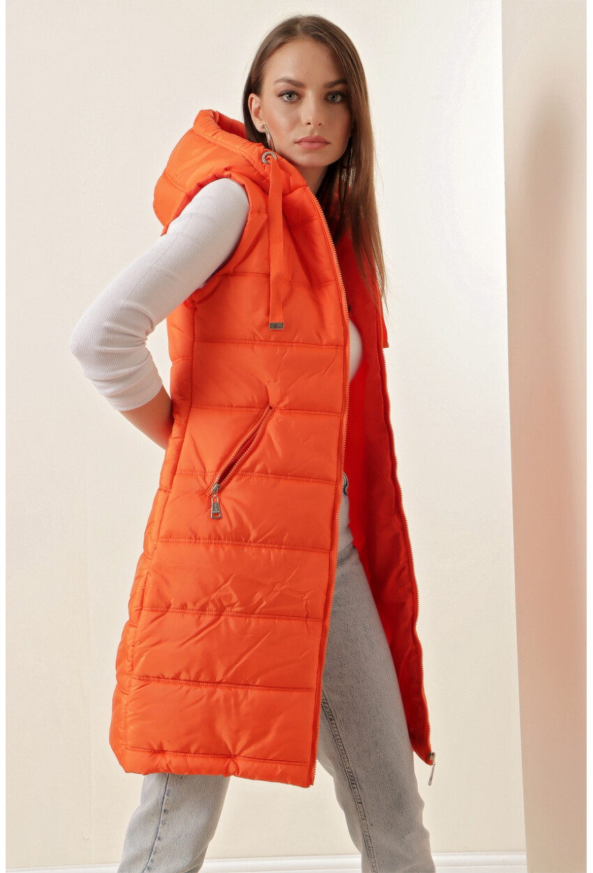 5140 Long Quilted Puffer Vest