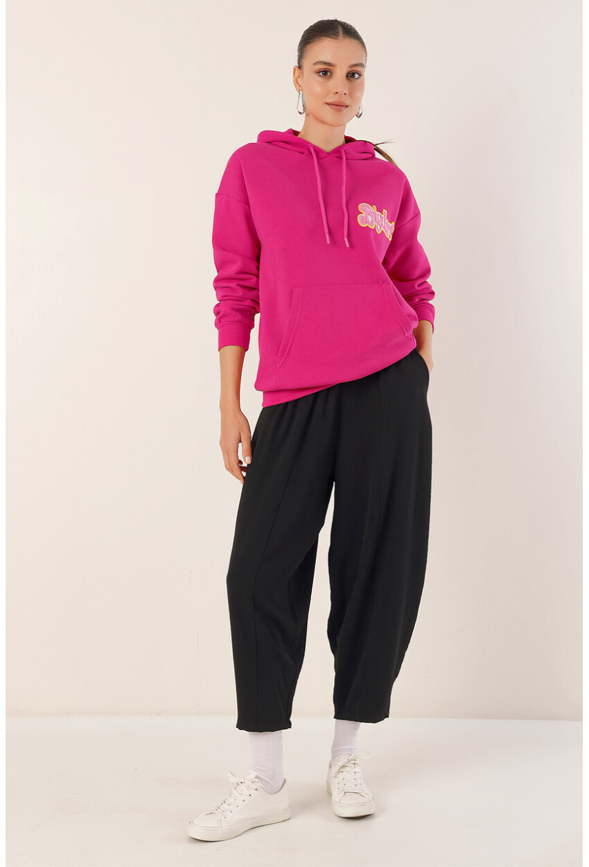 55424 Embroidered Oversized Sweatshirt