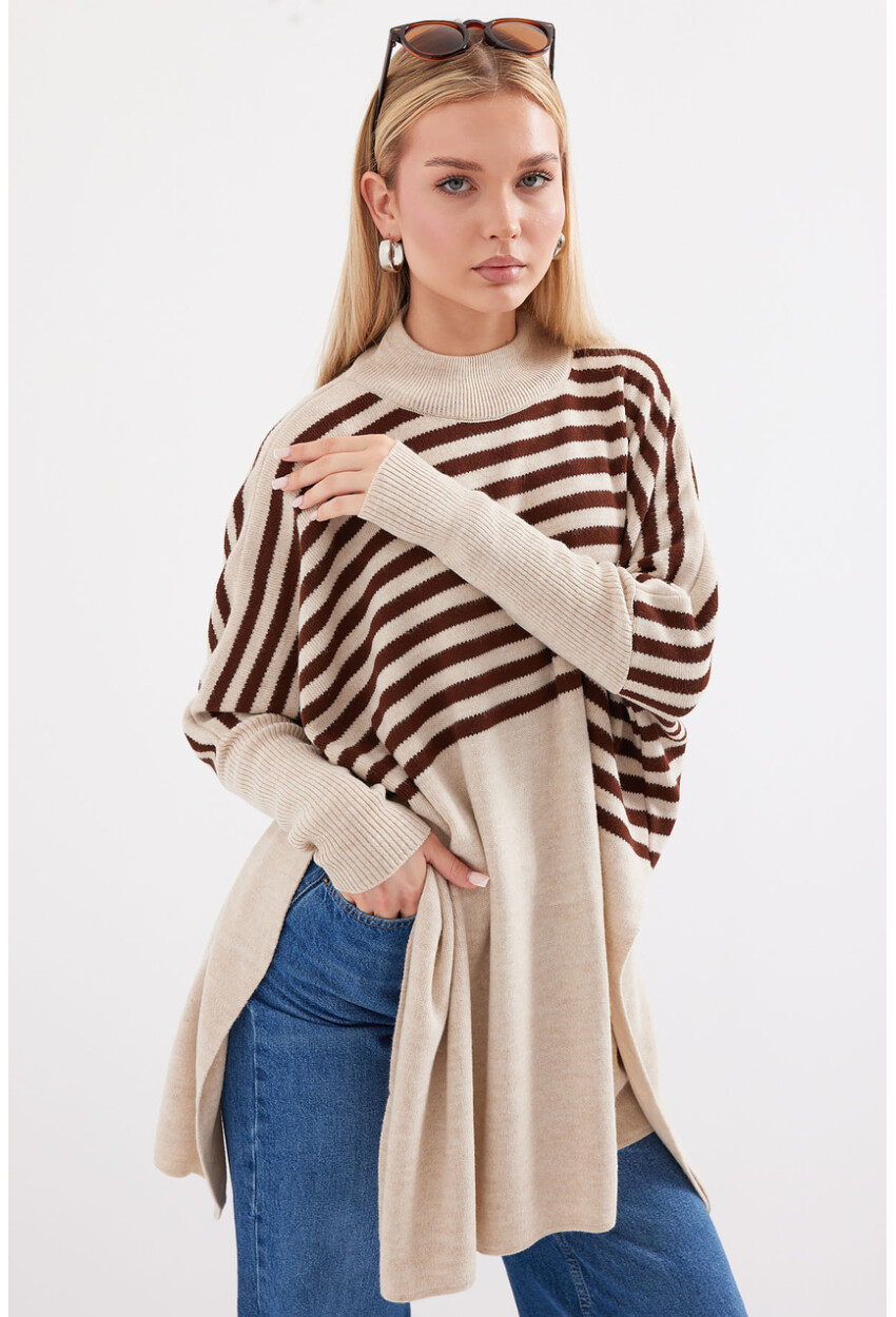 15783 Split Poncho Sweater