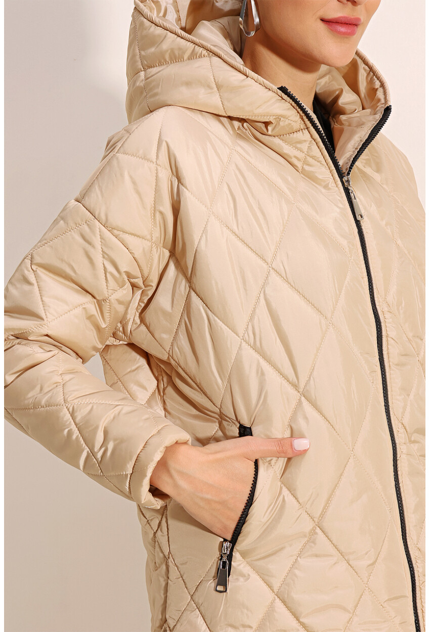 5181 Hooded Quilted Coat