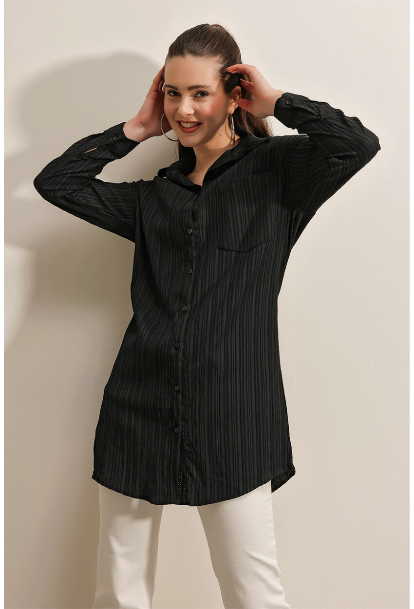 5884 Long Woven Shirt