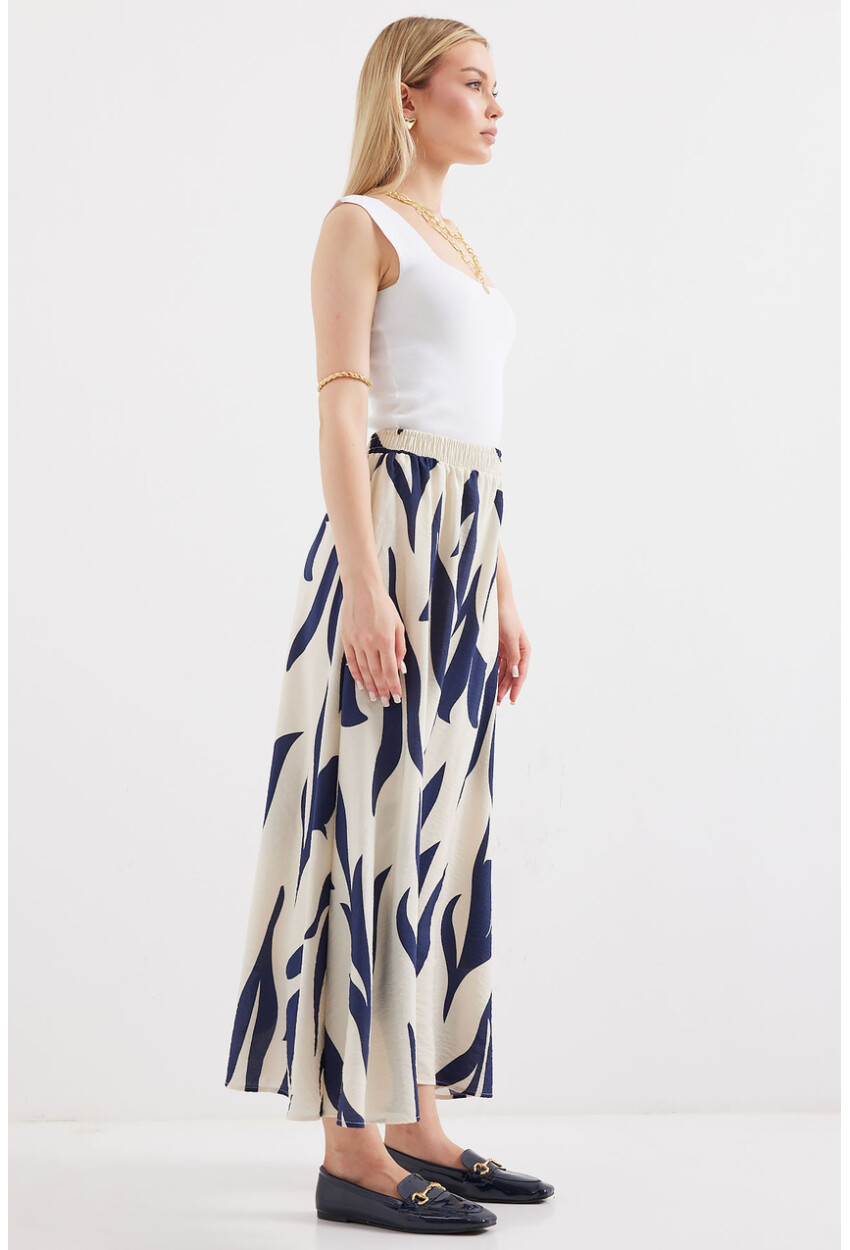 8028 Long Skirt With Pattern