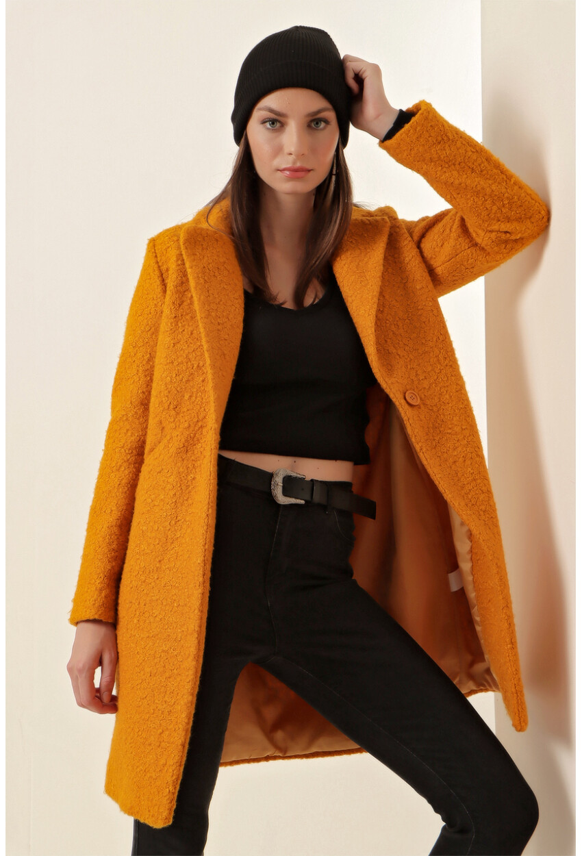 9082 Oversized Wool Coat