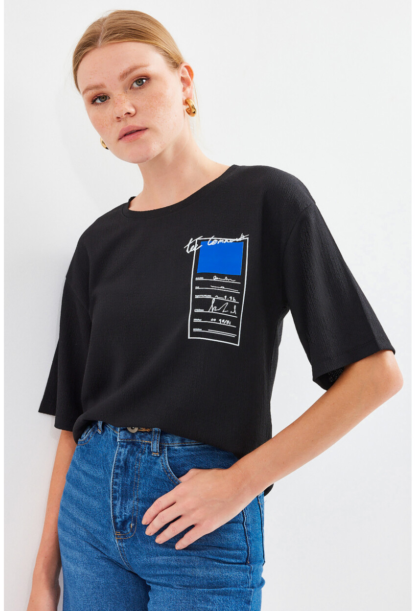 911 Printed Basic Knit T-Shirt