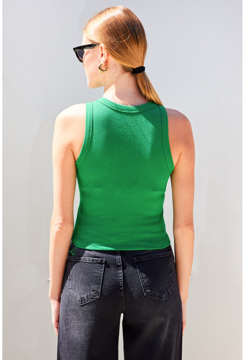 917 Crew Neck Ribbed Sleeveless Blouse