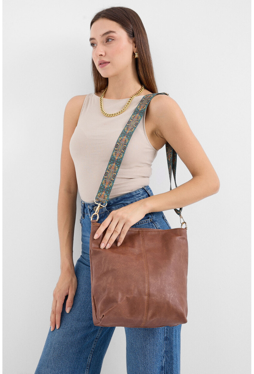 010173 Faux Leather Shoulder Bag