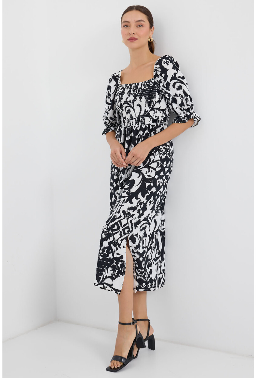 2512 Patterned Dress With Slit