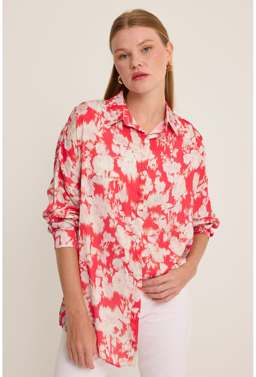 3985 Oversized Satin Shirt