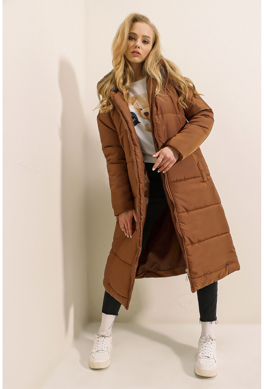 5120 Long Hooded Puffer Coat