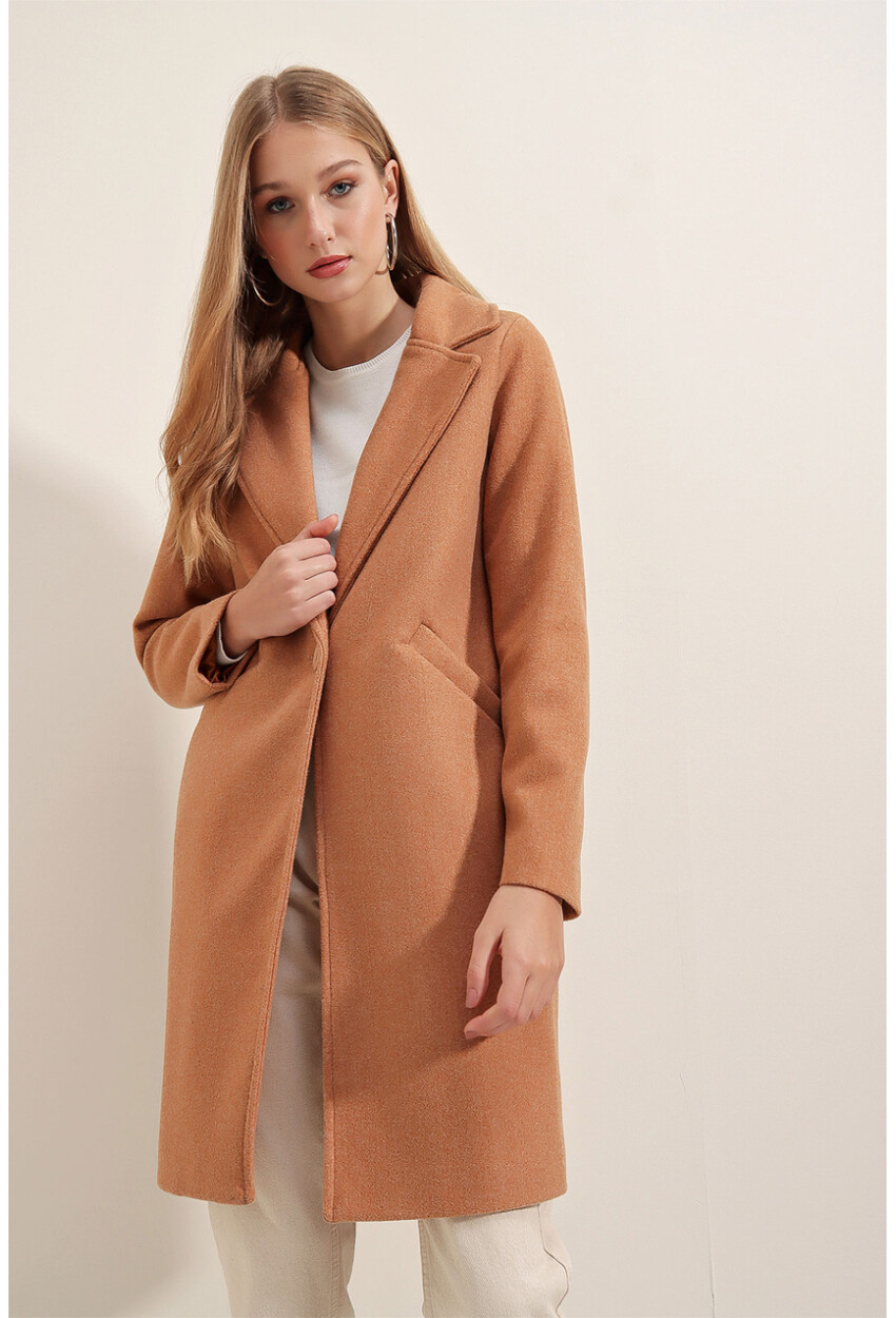 9085 Wool Coat