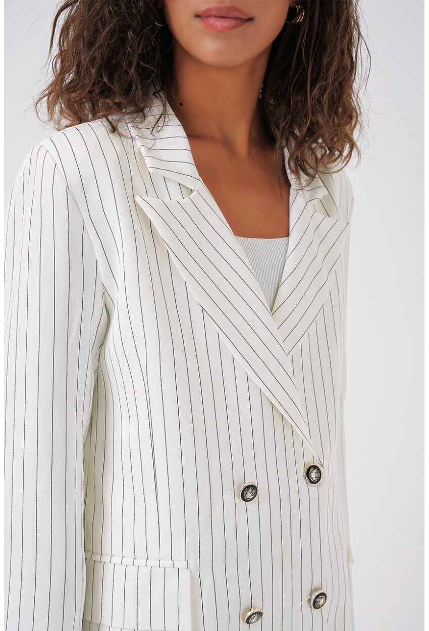 0699 Çizgili Blazer Ceket