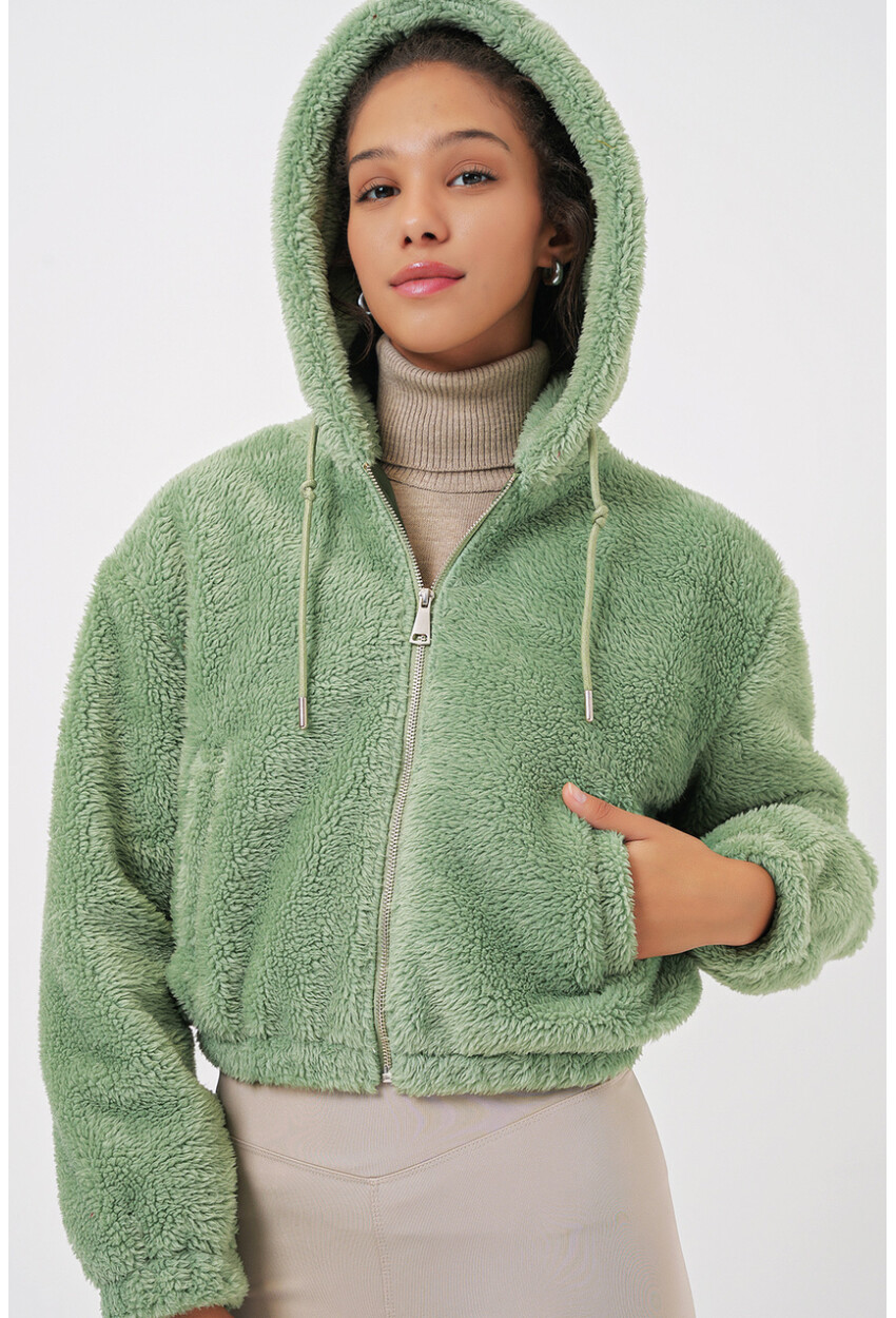 5193 Kapüşonlu Peluş Crop Ceket