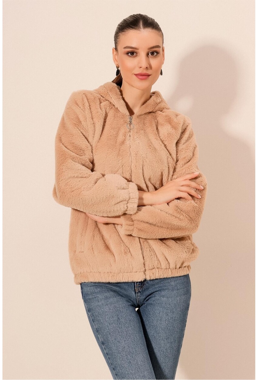 5091 Hooded Fur-Lined Coat