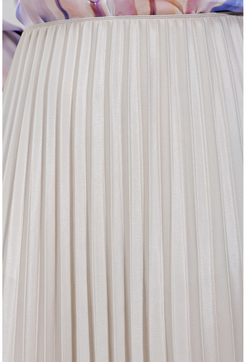 8009 Pleated Skirt With Leather-Look