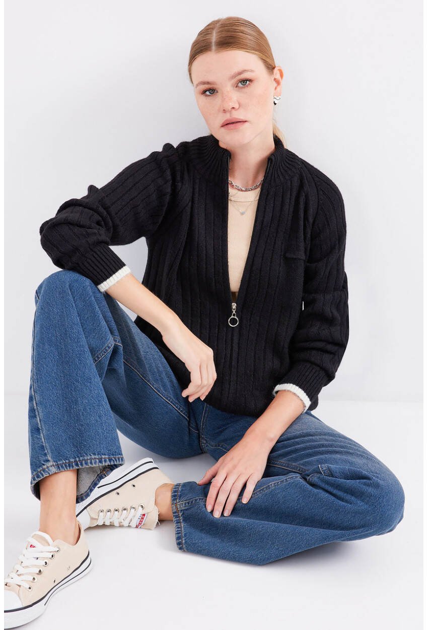 15863 Zippered Knit Cardigan