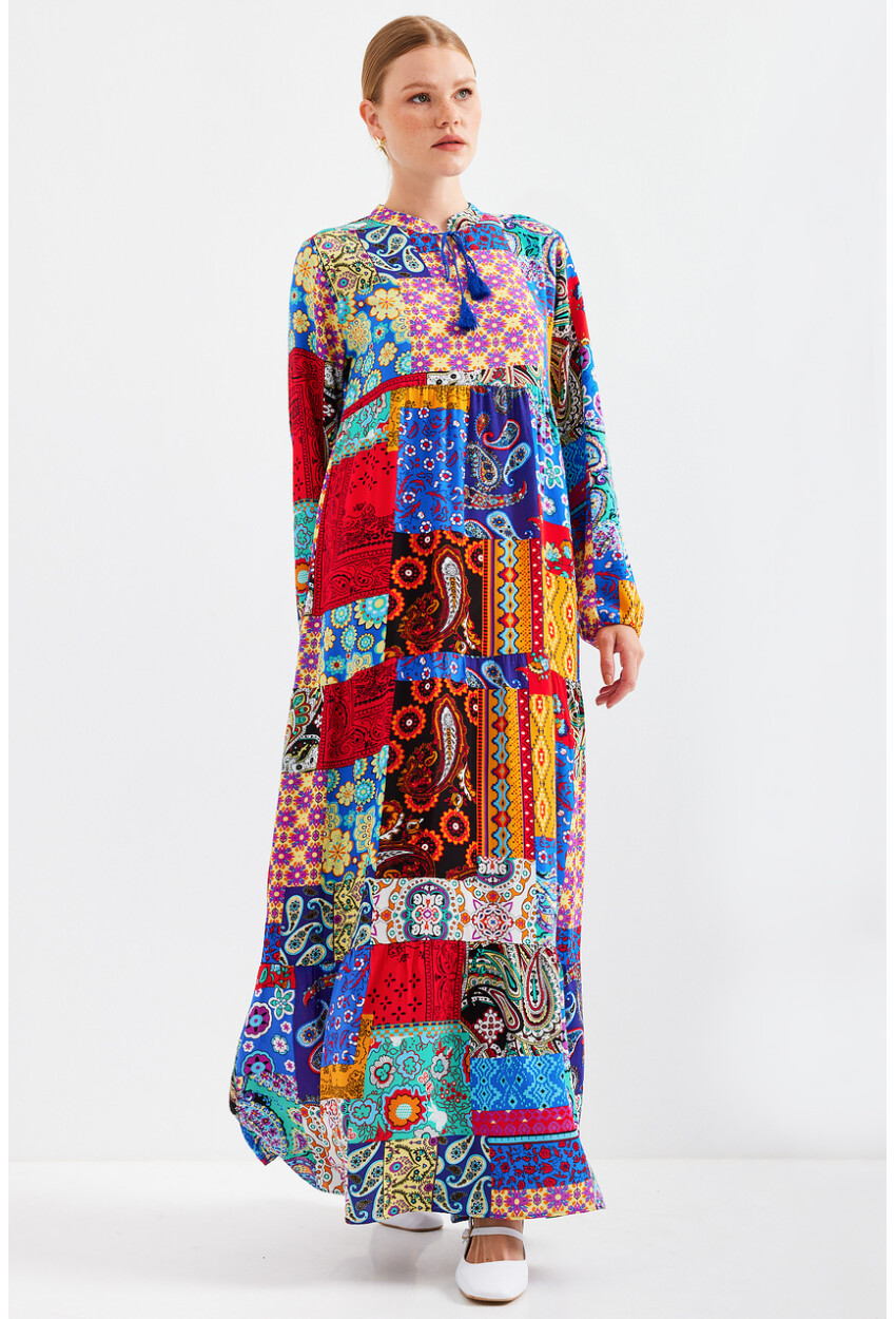 1627 Hijab Dress With Lace-Up Collar