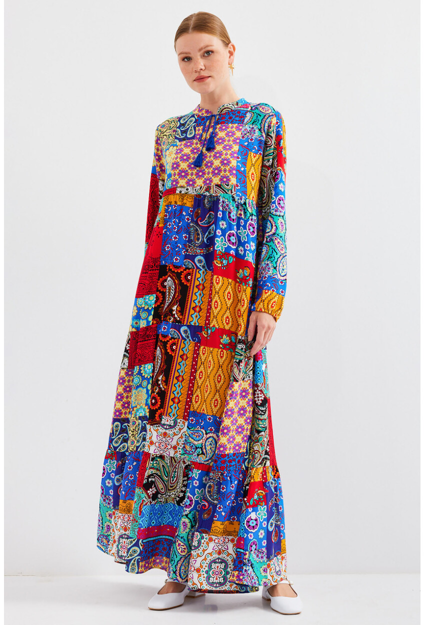 1627 Hijab Dress With Lace-Up Collar