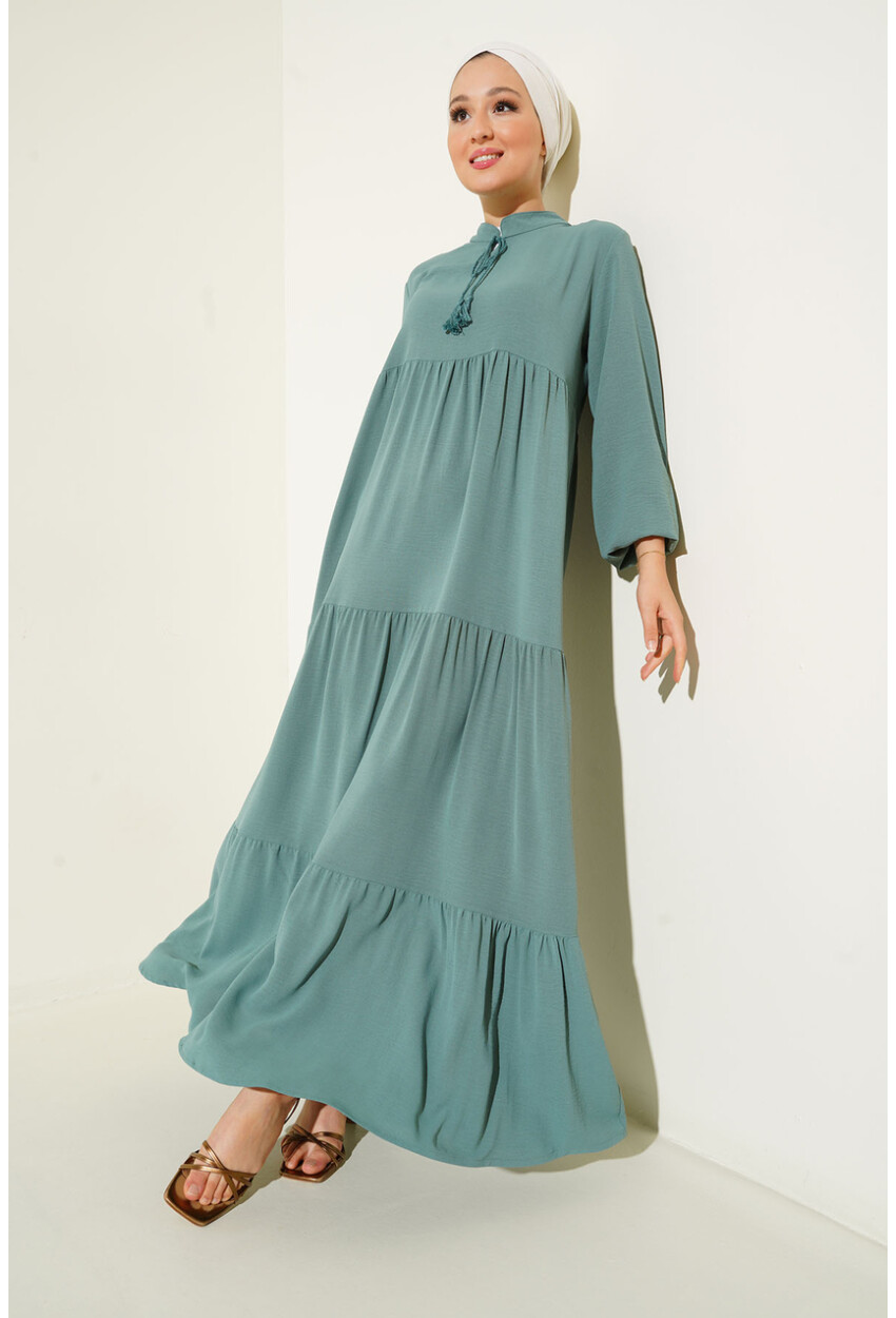 1627 Hijab Dress With Lace-Up Collar