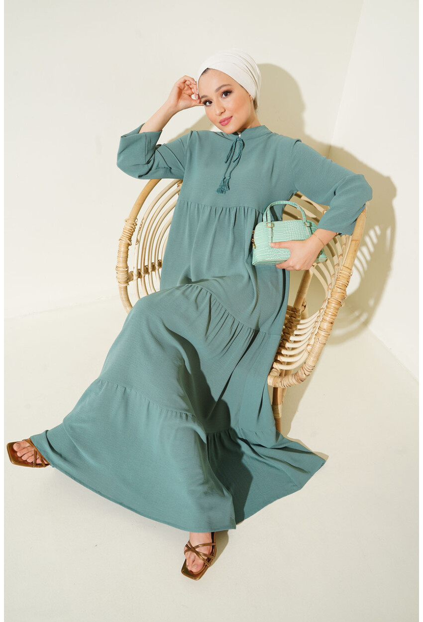 1627 Hijab Dress With Lace-Up Collar