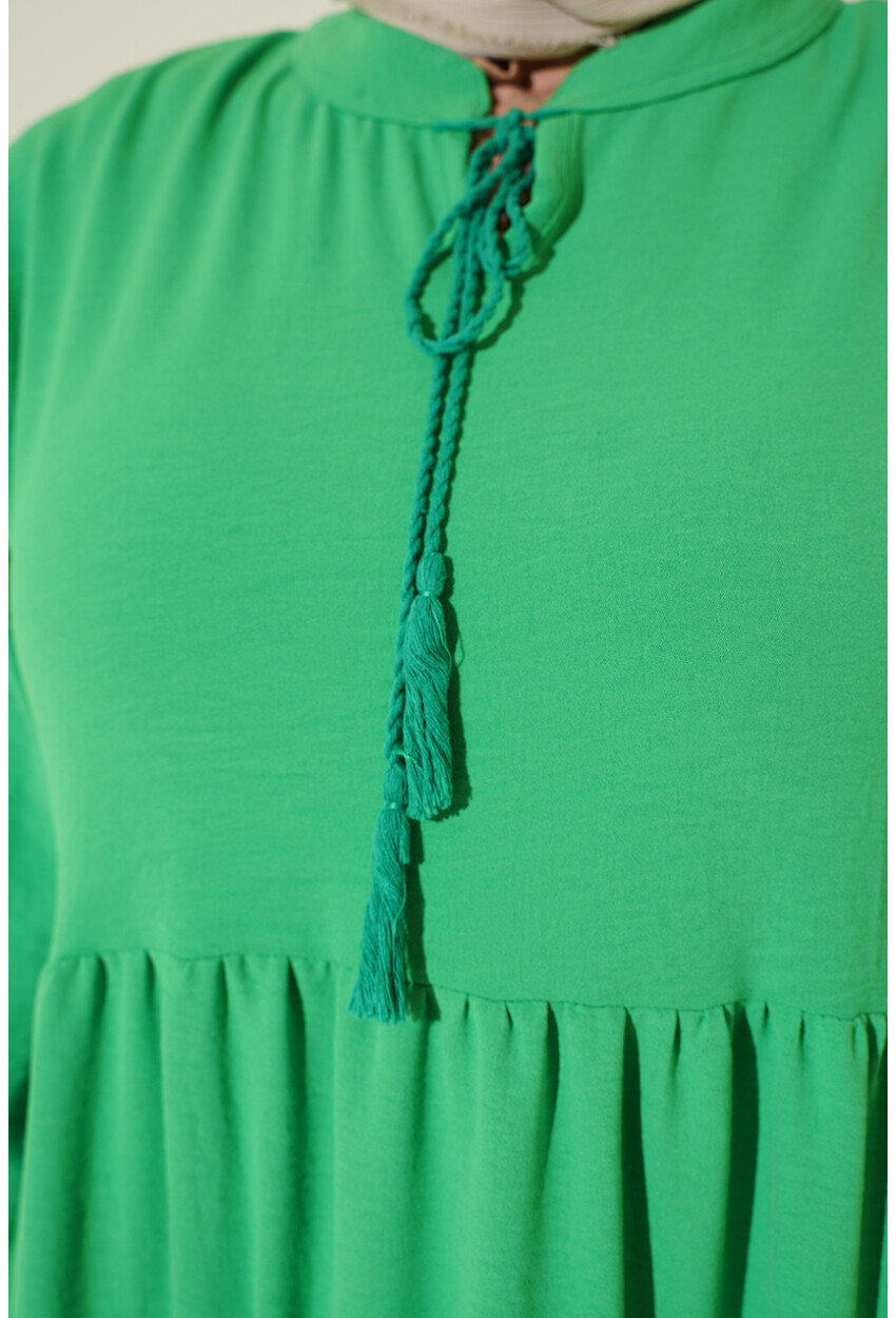 1627 Hijab Dress With Lace-Up Collar