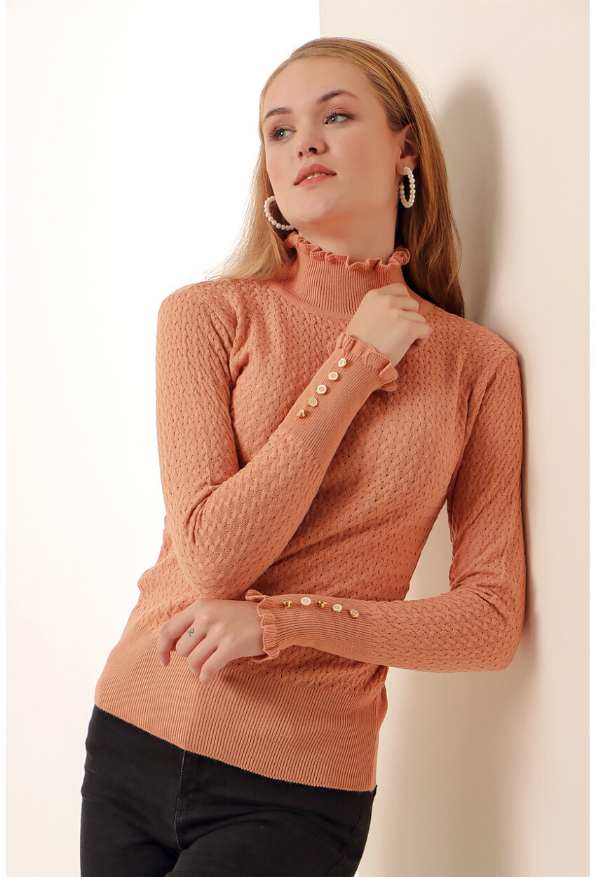 15786 Turtleneck Sweater With Buttons