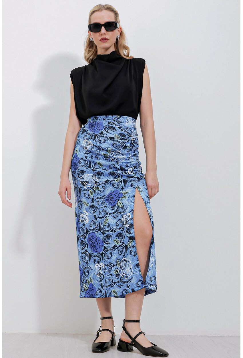 1880 Skirt With Slit